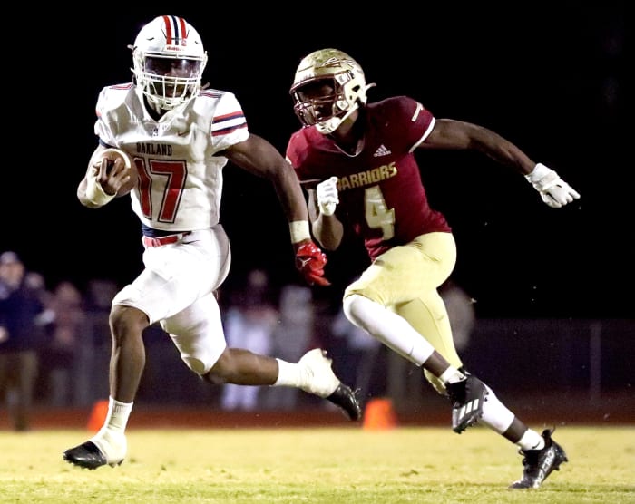 2025 3-star ATH Daune Morris during his junior season at Oakland High School. (Photo by Helen Comer of The Daily News Journal)